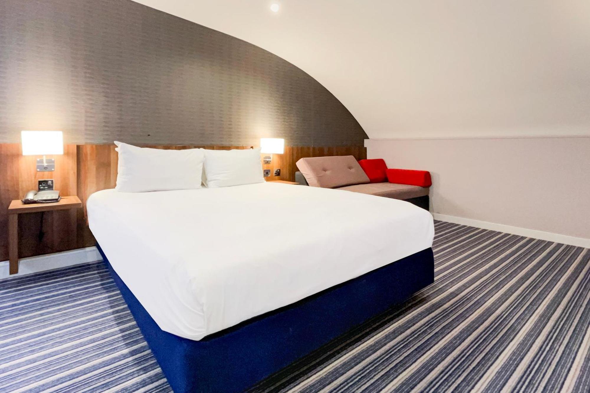 Belvilla Crewe City Centre Hotel Lifestyle エクステリア 写真