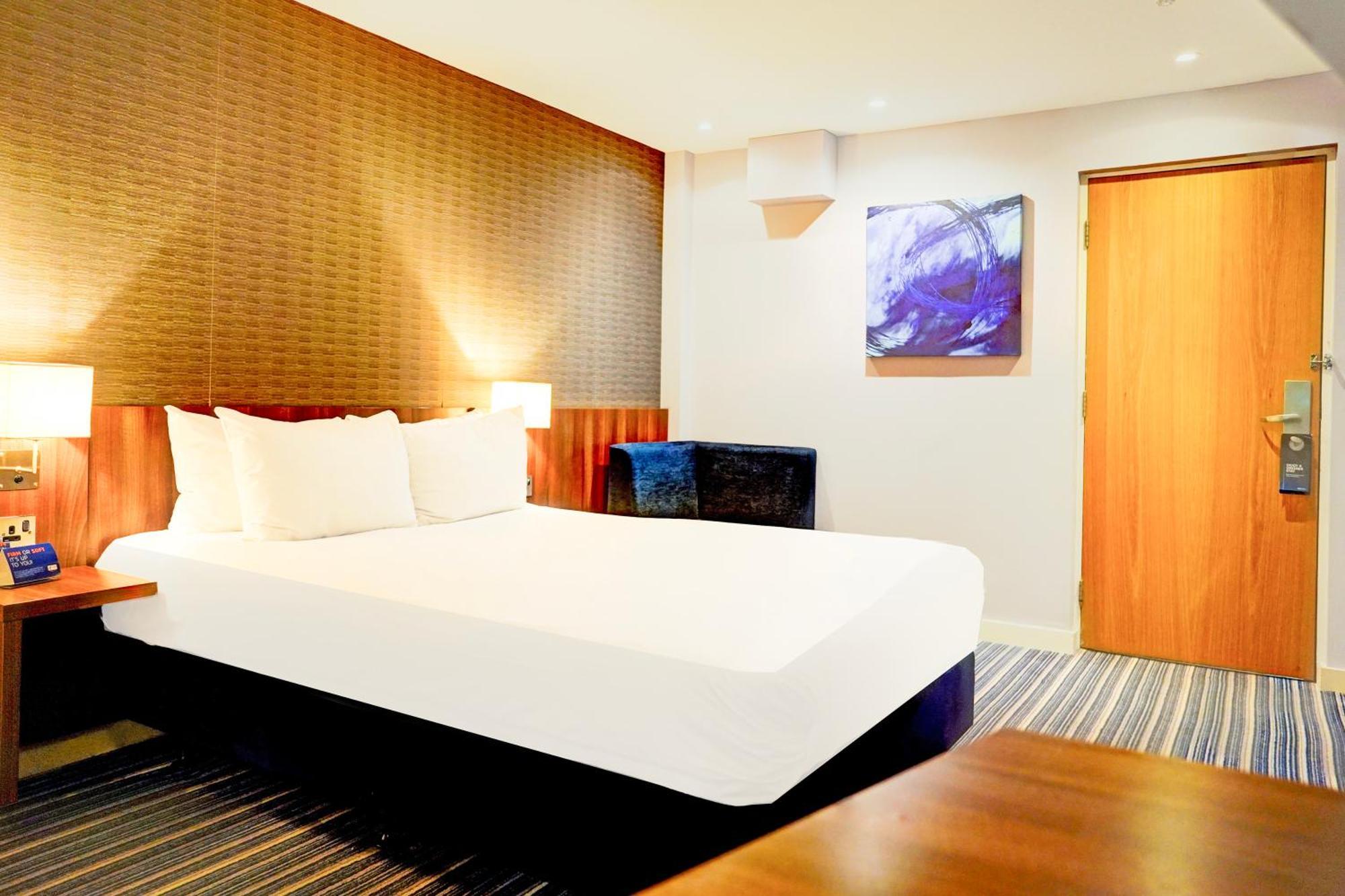 Belvilla Crewe City Centre Hotel Lifestyle エクステリア 写真