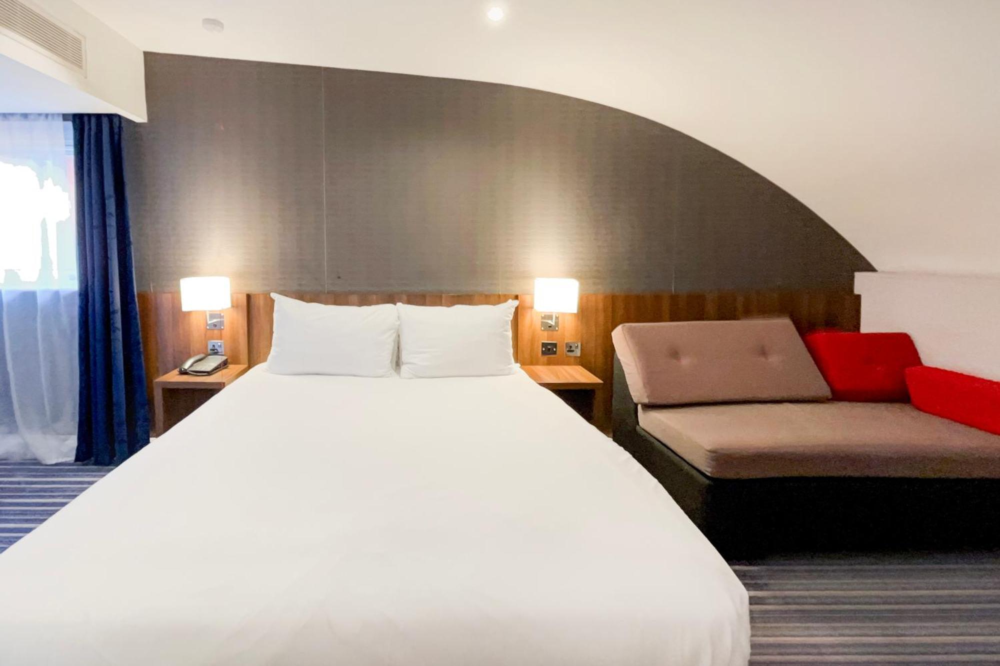 Belvilla Crewe City Centre Hotel Lifestyle エクステリア 写真