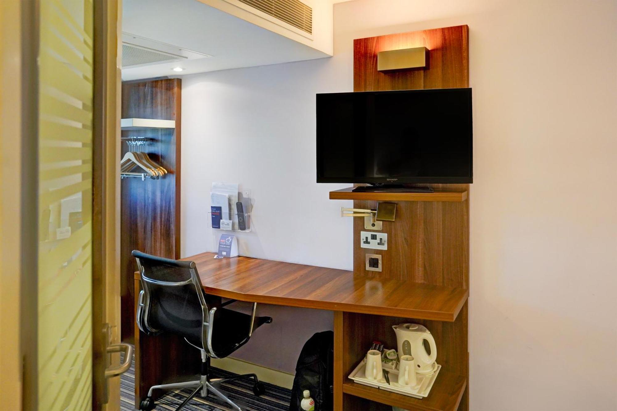 Belvilla Crewe City Centre Hotel Lifestyle エクステリア 写真