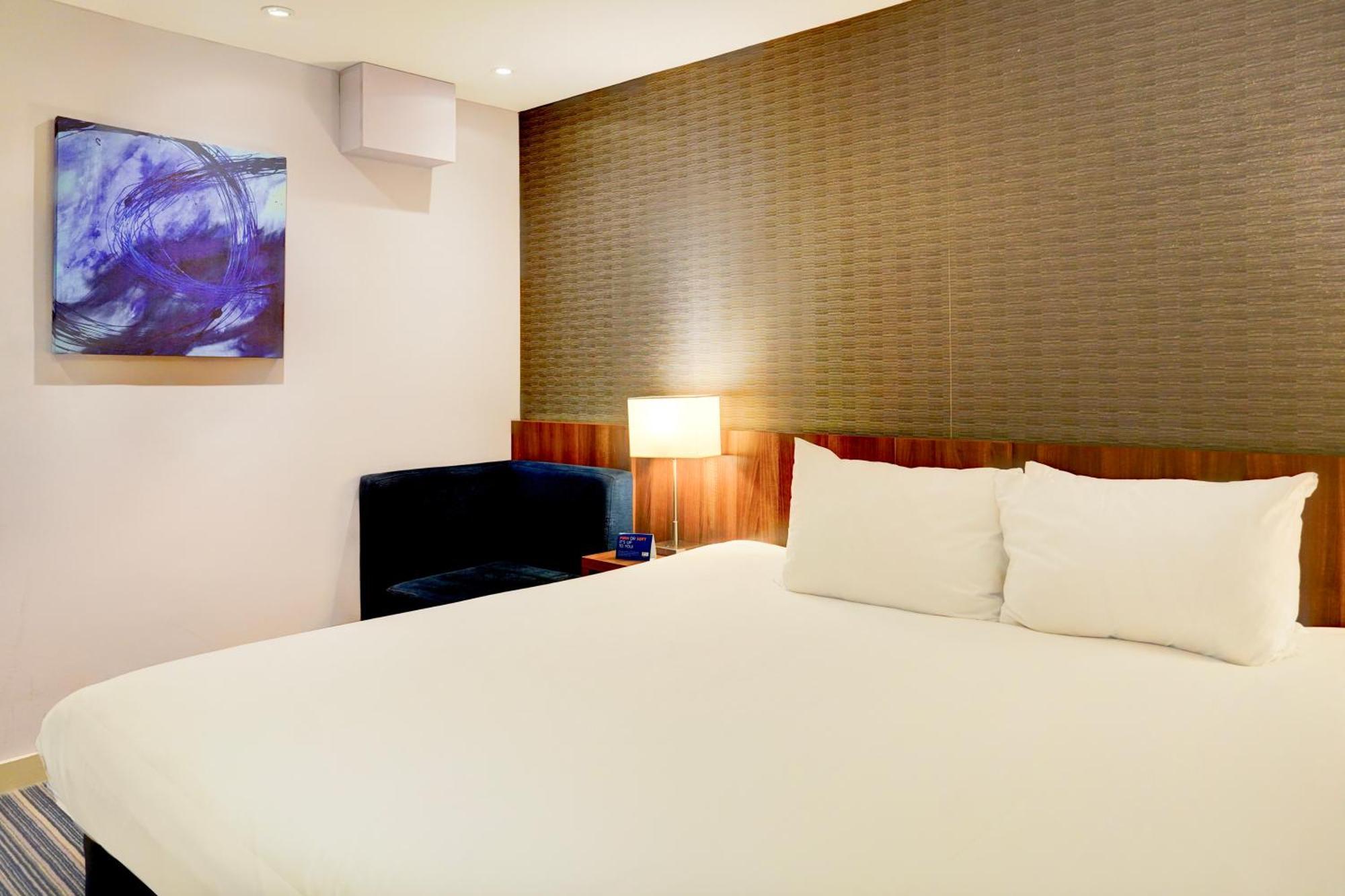 Belvilla Crewe City Centre Hotel Lifestyle エクステリア 写真