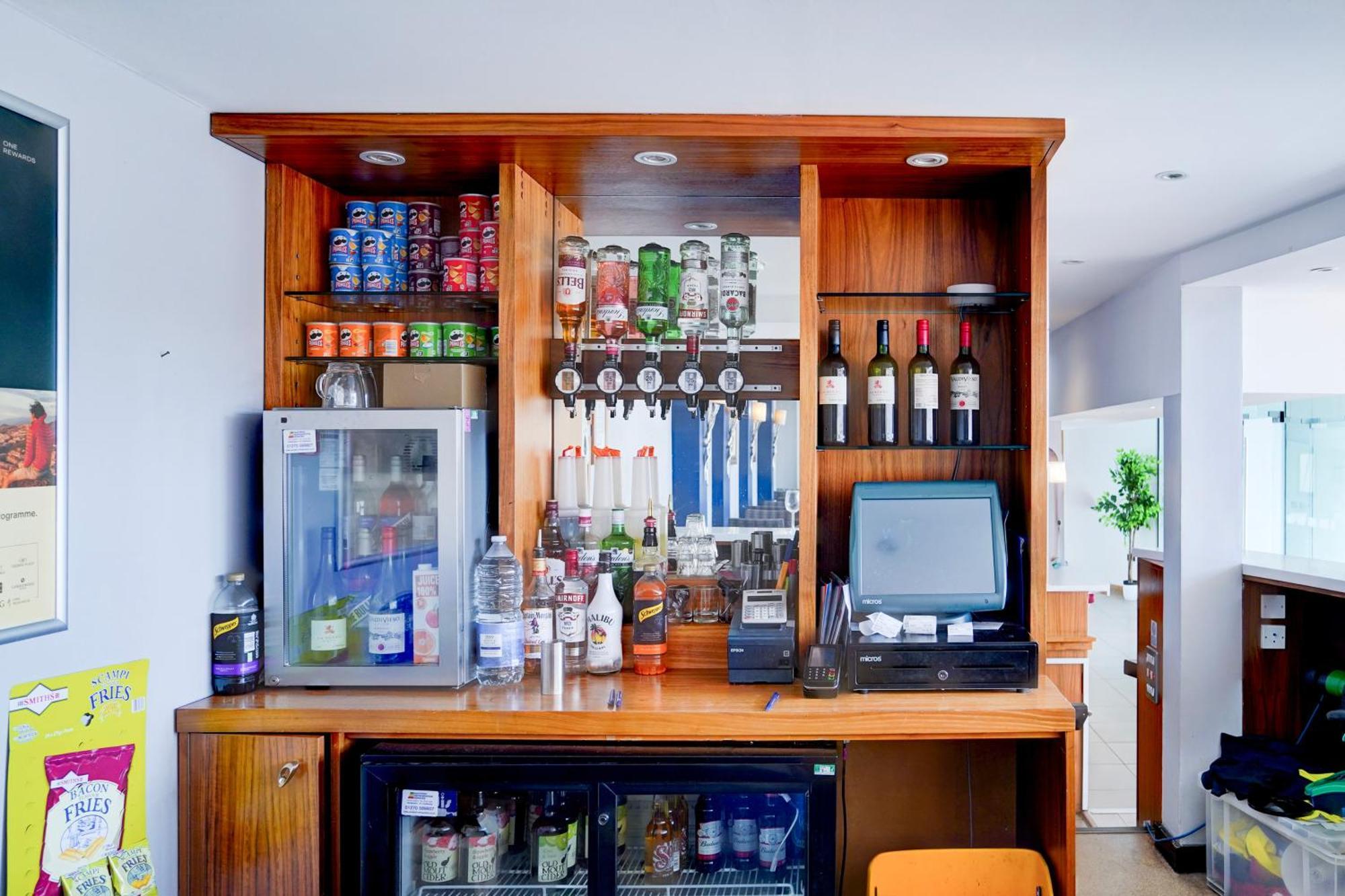 Belvilla Crewe City Centre Hotel Lifestyle エクステリア 写真