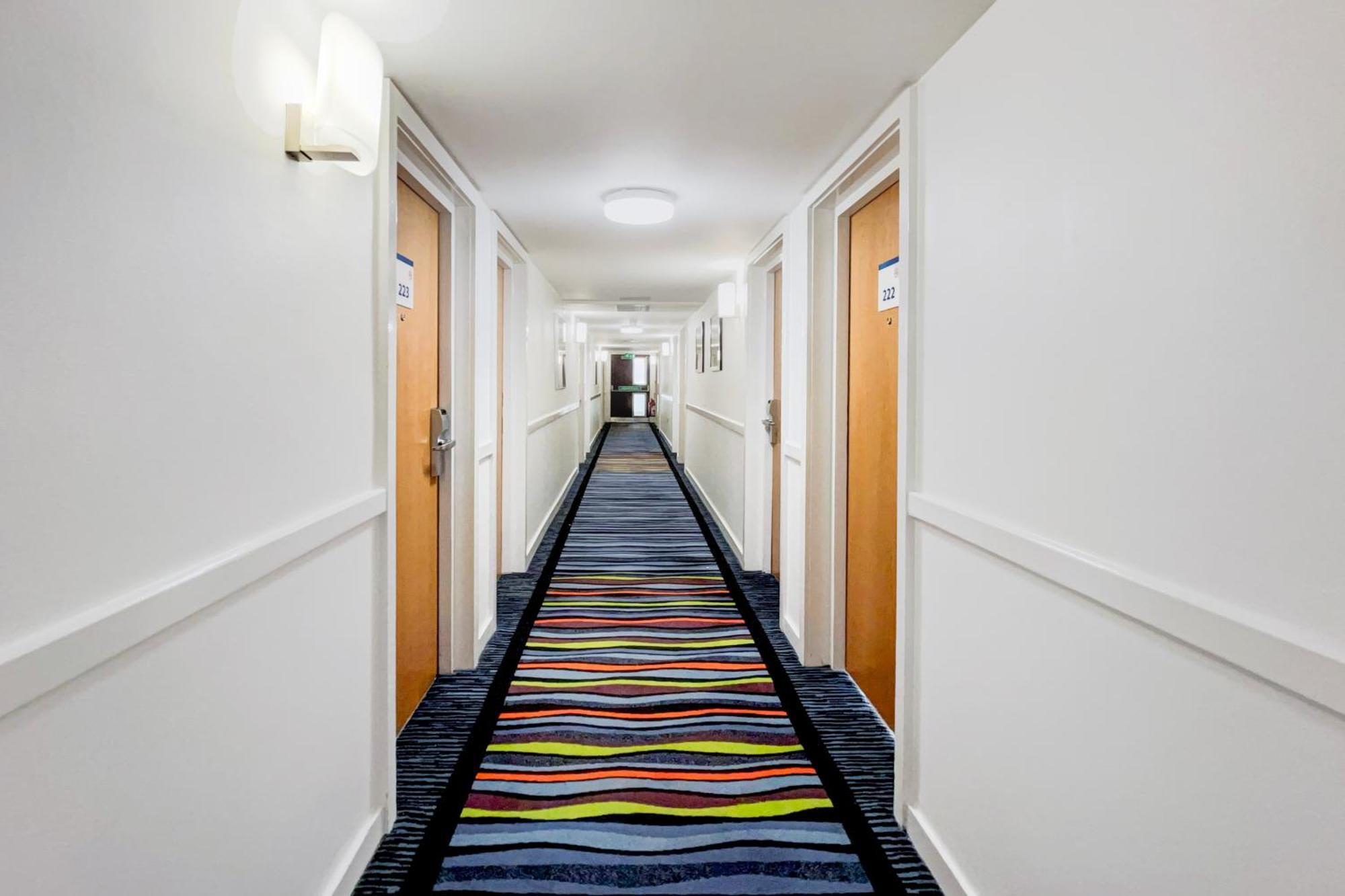 Belvilla Crewe City Centre Hotel Lifestyle エクステリア 写真