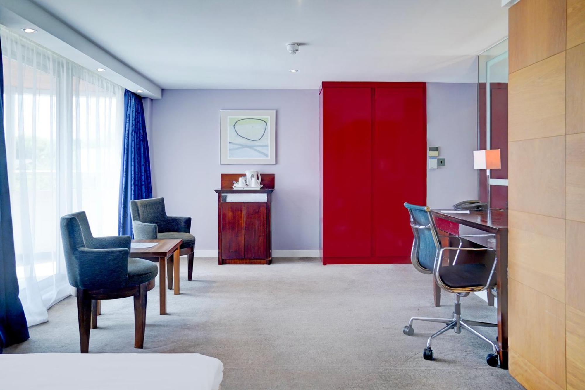 Belvilla Crewe City Centre Hotel Lifestyle エクステリア 写真